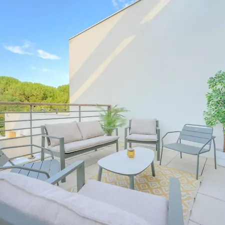Paul - Terrasse - Parking Prive - 6 Invites